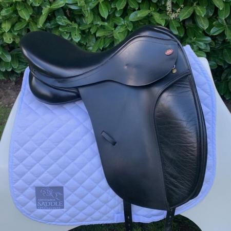Image 11 of Kent & Masters 17” S-Series High Wither Dressage