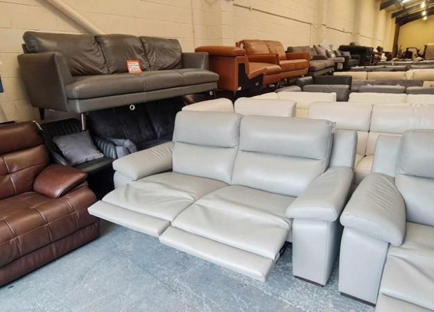 Image 5 of Italian Moreno grey leather electric pair of 3 seater sofas