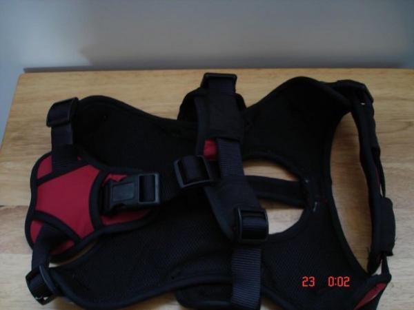 Image 2 of red/black dog harness very strong
