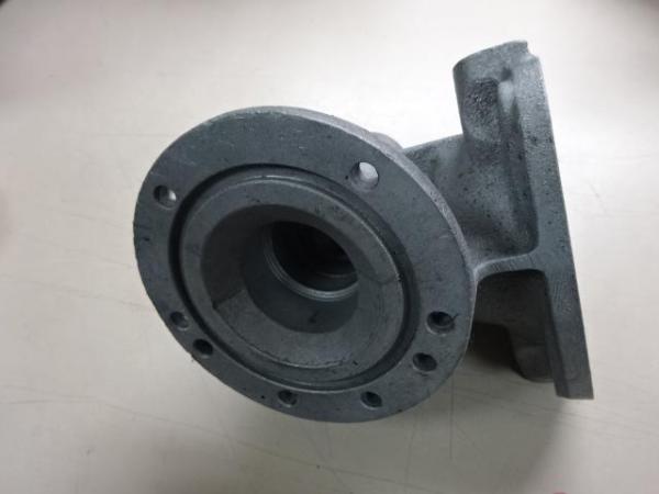 Image 2 of Bases for left and right distributor Ferrari 250, F275, 330