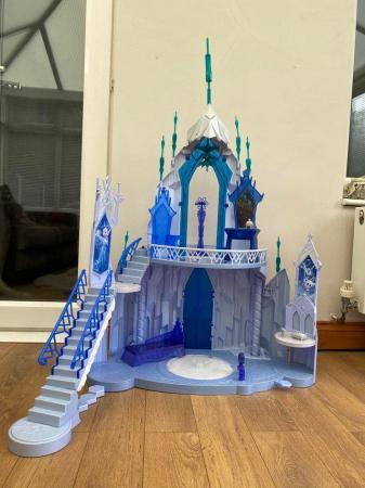 Image 3 of Disney Frozen Castle and some furniture