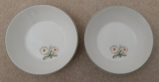 Image 2 of Vintage 'Fleur' crockery by Midwinter (5 pieces)