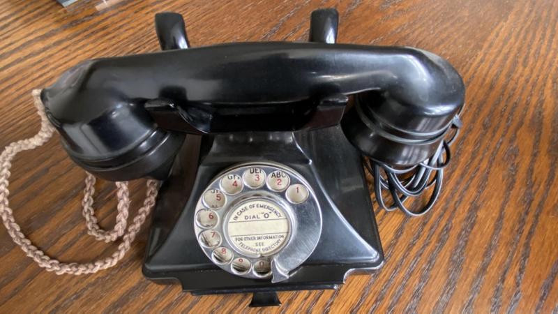 Image 2 of 1940’s Bakelite Telephone
