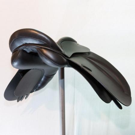 Image 2 of Childs 16" Leather Saddle Black Wide Fitting