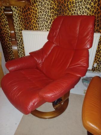 Image 2 of Stressless Ekornes leather swivel reclining chair