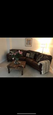 Image 1 of Beautiful leather corner sofa for sale