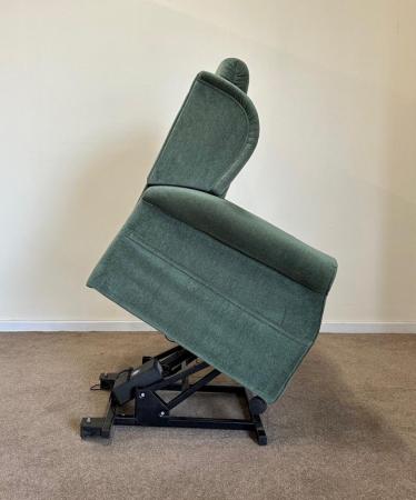 Image 15 of WILLOWBROOK ELECTRIC RISER RECLINER CHAIR GREEN CAN DELIVER