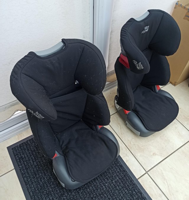 Preview of the first image of 2 Britax Römer Adventure car seats.