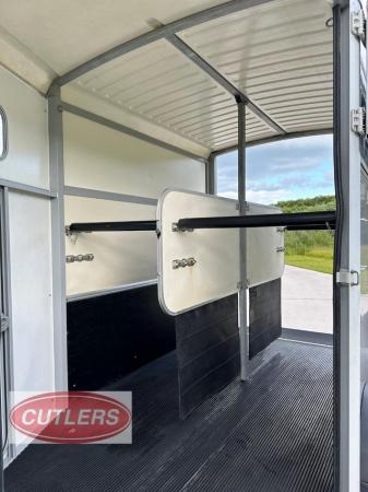 Image 12 of Ifor Williams HB511 Horse Trailer MK2 Silver 2016 PX Welcome