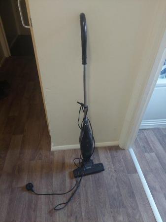 Image 1 of Handheld upright vacuum cleaner