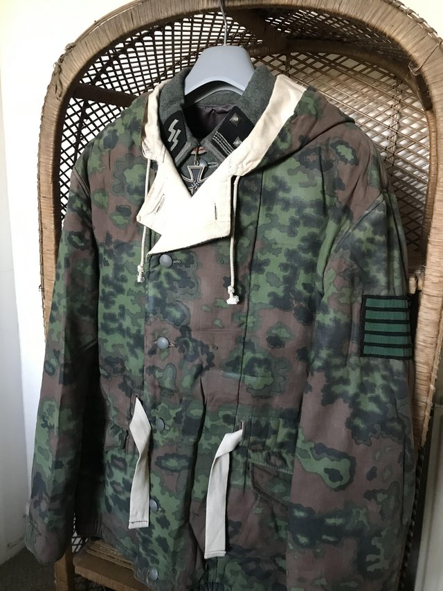Preview of the first image of WW2 German uniforms (Waffen-SS camouflage winter uniforms)..