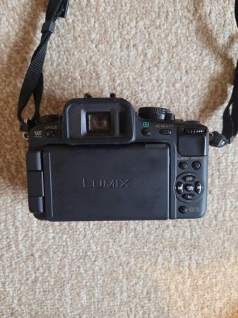 Image 3 of Panasonic lumix DMC-G2 camera and accessories