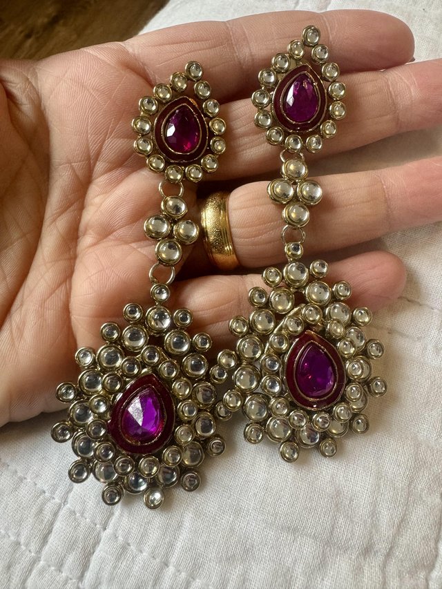 Preview of the first image of Big earrings Indian dangling, metal & kundan stones.