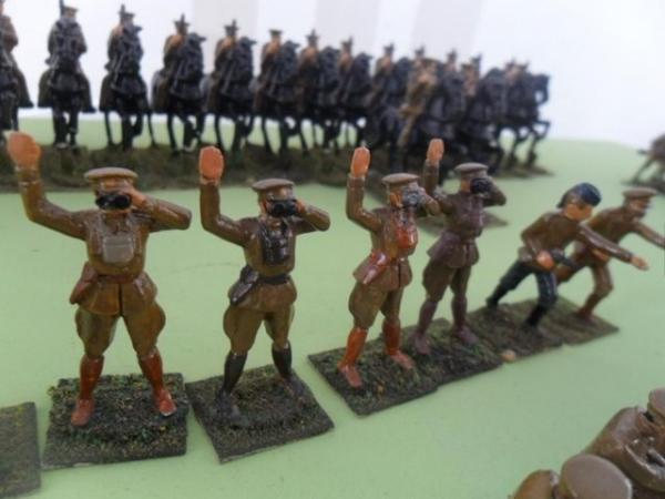Image 17 of 156 figures First World War British soldiers 40mm Metal.