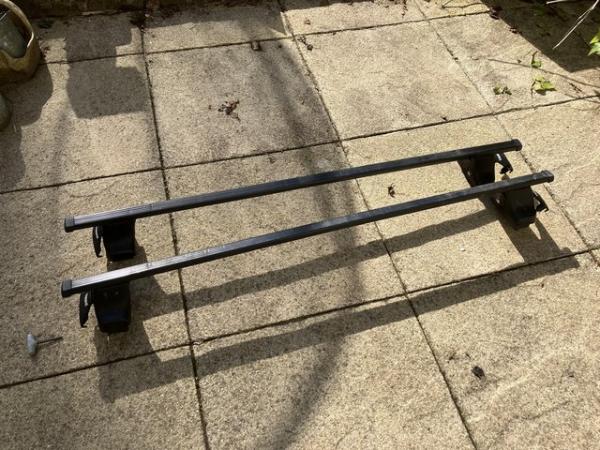 Image 2 of Thule Roof Bars and Foot Kit