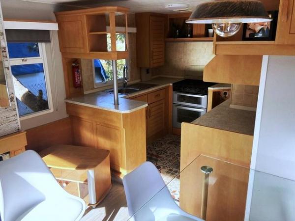 Image 4 of Atlas Oasis Summer Lodge 2 bed mobile home in Fuengirola