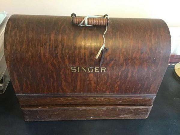 Image 2 of Antique hand cranked Singer Sewing Machine