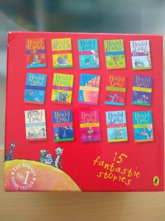 Image 3 of ROALD DAHL Phizz-Whizzing Collection 15 book box