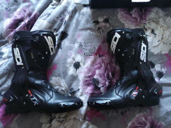 Image 3 of sidi motorcycle boots, perfect