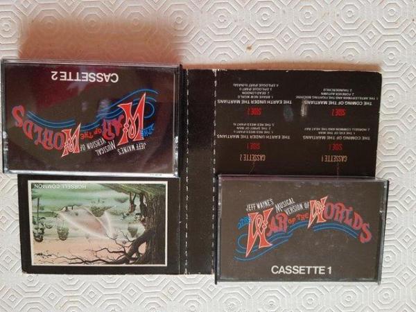 Image 2 of JEFF WAYNE`S WAR OF THE WORLDS DOUBLE CASSETE TAPE SET