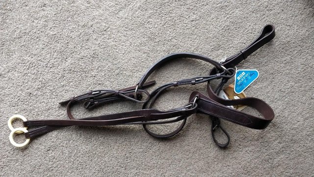 Image 4 of BNWT FULL STUBBEN EBONY HUNTING BREASTPLATE WITH MARTINGALE