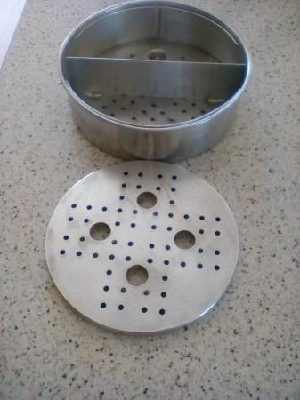 Image 1 of Pressure Cooker Basket With divider and also a Trivet