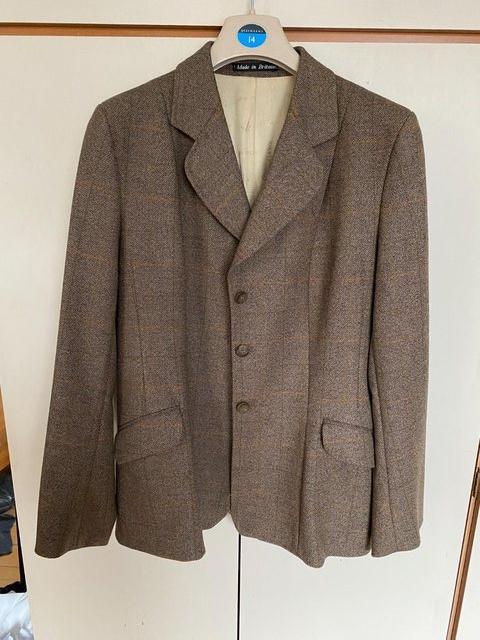 Preview of the first image of Caldene brown tweed show jacket.