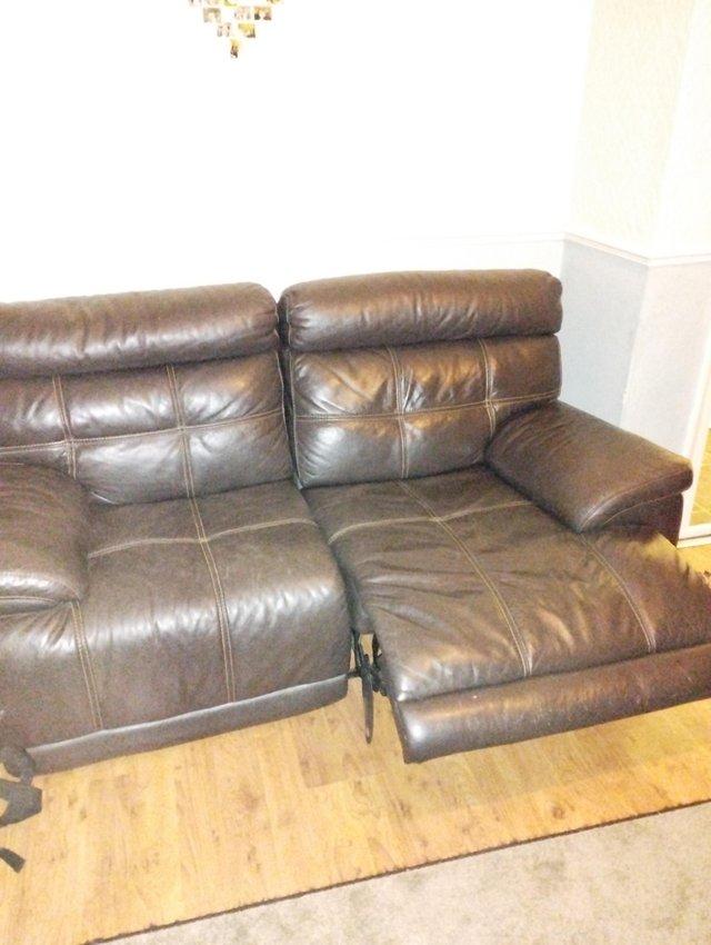 Preview of the first image of Second Hand Leather recliner sofa.