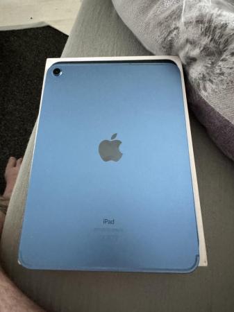 Image 1 of Ipad 1 year old like new condition