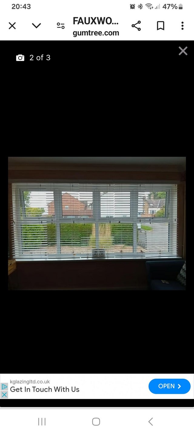 Preview of the first image of Only 6 mth old Wooden.Venetian.Blinds.