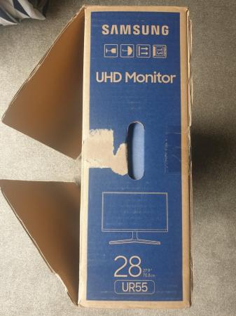 Image 3 of Samsung UHD Monitor 28" screen