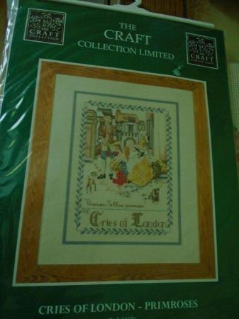 Image 1 of Craft collection Cries of London - Primroses ref 83556