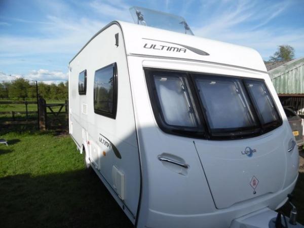Image 11 of 2011 LUNAR ULTIMA 462,2 BERTH,AWNING,MOVER,SUPER COND.