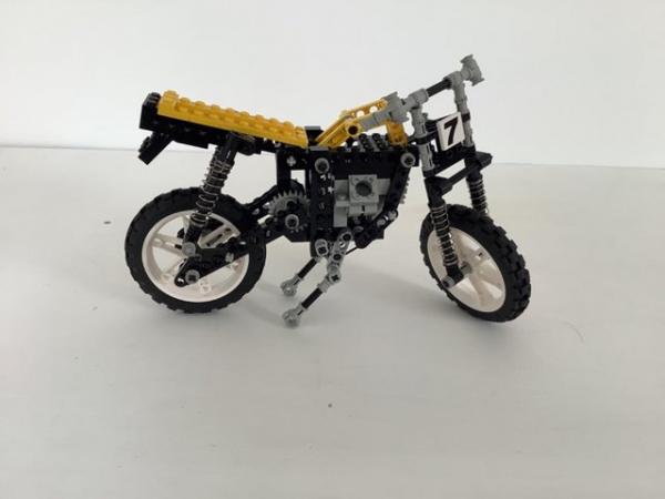 Image 3 of Lego Technic 8838 motorbike