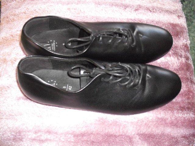 Preview of the first image of Men's RV Tap Shoes Size 8 UK (42) As new Condition15.