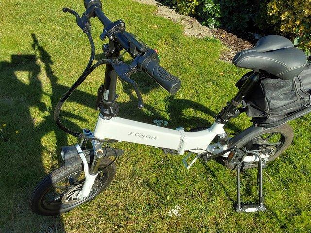 E-CITY folding ELECTRIC bike16" wheels Lithium battery - £220