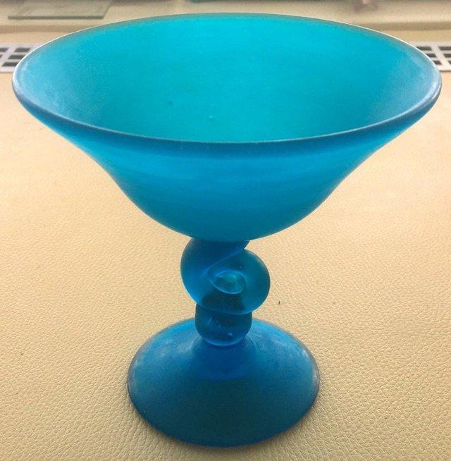 Preview of the first image of Vintage Handmade Sherekat Art glass bowl.