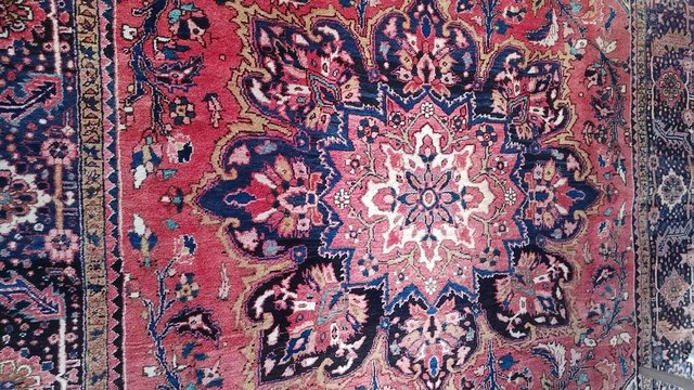 Image 3 of Persian rug 3.58m x 2.67m