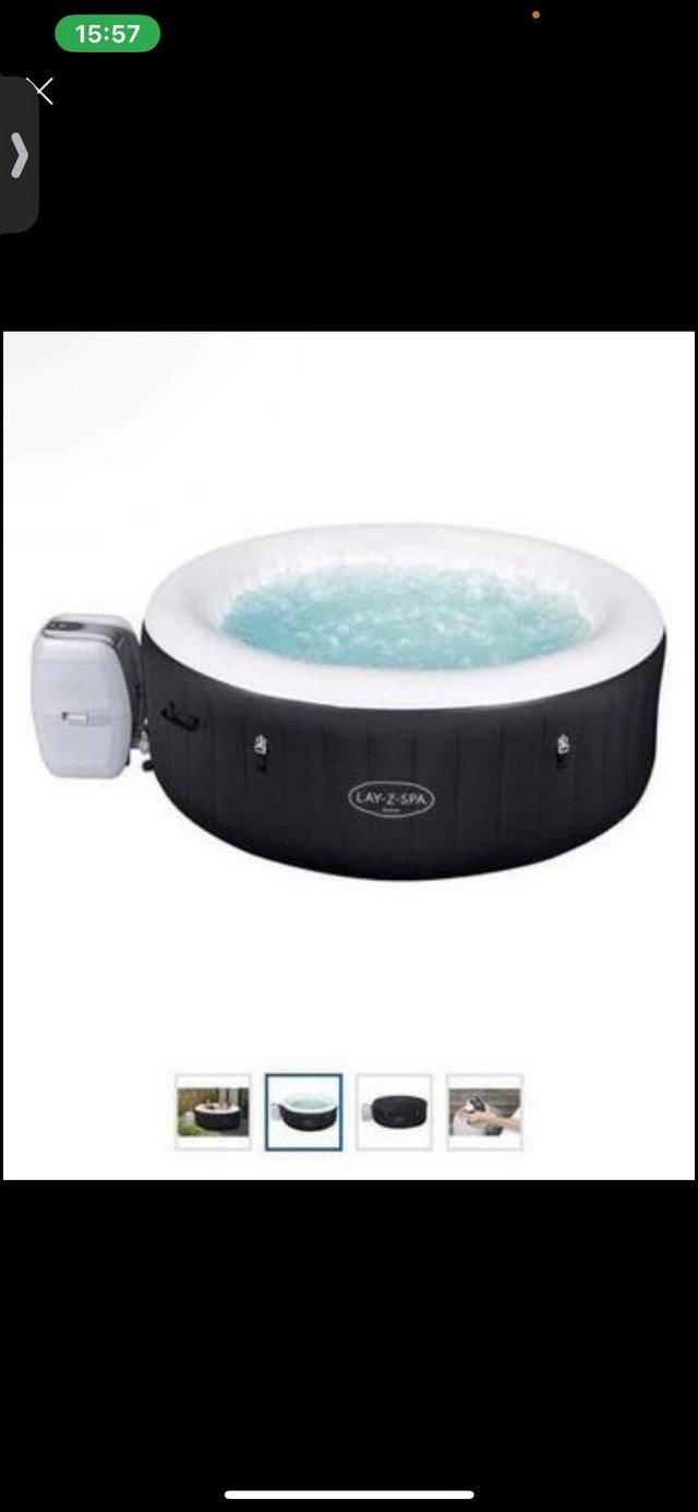 Preview of the first image of hot tube lazy spa mimi 120jet.