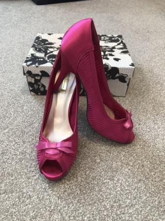 Image 2 of Glamour peep toe high heel shoes