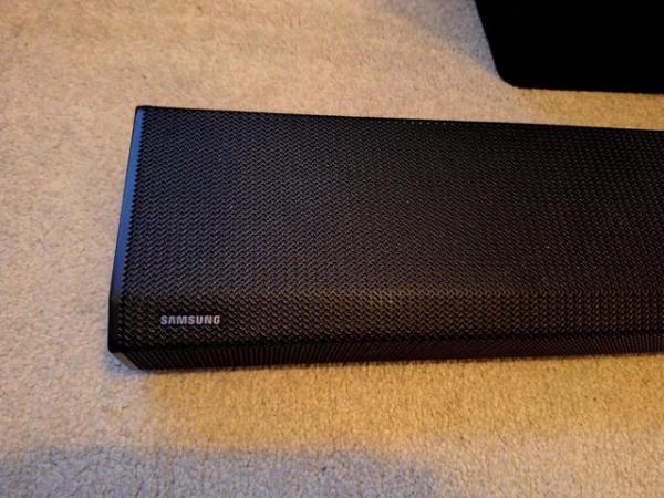 Image 2 of Samsung HW-Q800A 3.1.2ch Q-Symphony Dolby Atmos Soundbar Sub