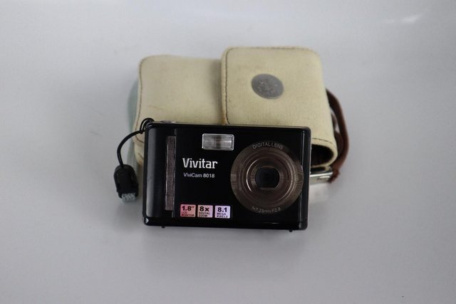 Image 3 of Vintage Vivitar Vivicam Camera.