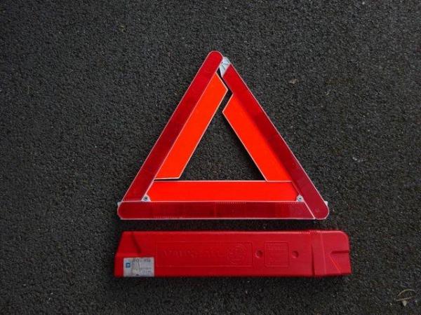 Image 3 of Warning Triangle In plastic cover
