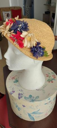 Image 3 of Ladies vintage floral decorated hat.