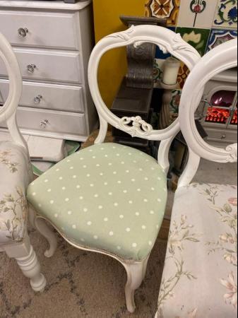 Image 1 of PRETTY VINTAGE WHITE PAINTED CHAIRS - BEDROOM / DINING ROOM