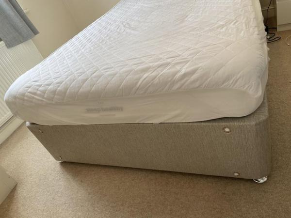 Image 3 of Divan Double bed excellent condition