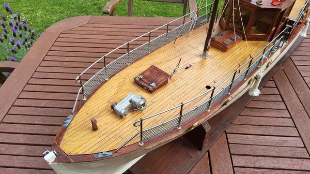 Image 5 of Model boat,electric motor 44 inches long
