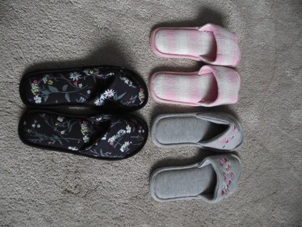 Image 1 of 3 Pairs SIZE 4 M&S Mule Open Toe slippers,