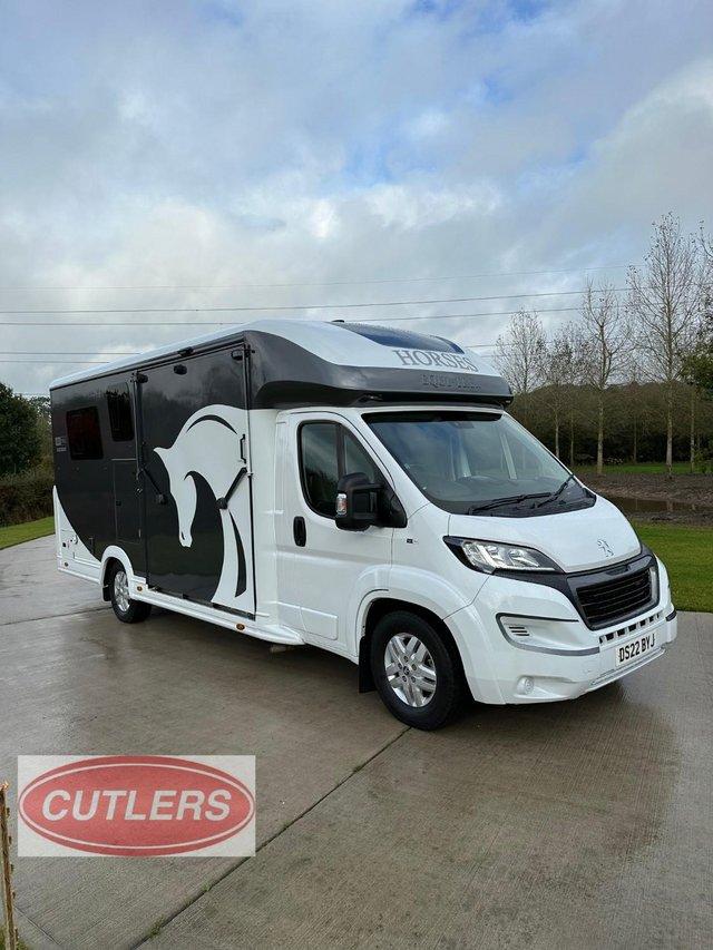 Preview of the first image of Equi-trek Victory Elite Horse Lorry Px Welcome VG Condition.