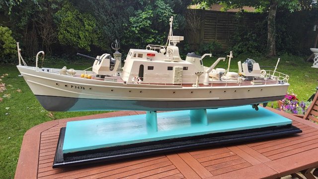 Image 8 of Model boat,Vosper Keris class exhibition quality